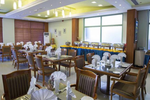 ซาเฟียร์ พลาซ่า อีโคโน บาย ลีวา Aparthotel มัสกัต ภายนอก รูปภาพ
