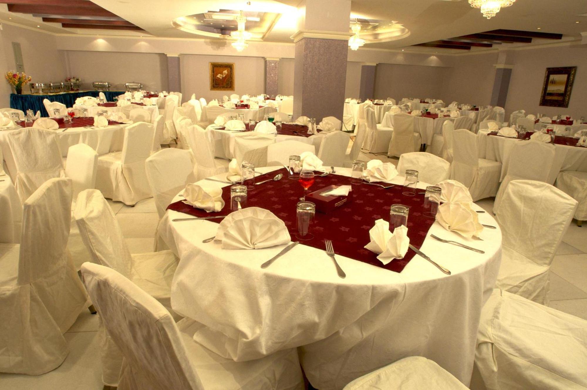 ซาเฟียร์ พลาซ่า อีโคโน บาย ลีวา Aparthotel มัสกัต ภายนอก รูปภาพ
