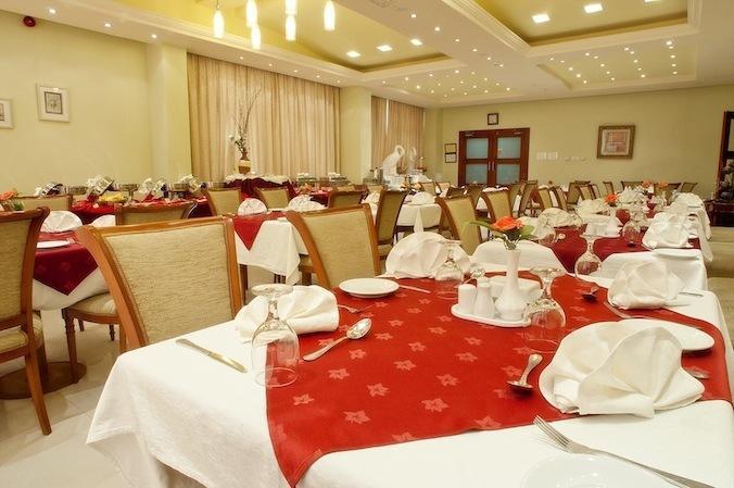 ซาเฟียร์ พลาซ่า อีโคโน บาย ลีวา Aparthotel มัสกัต ภายนอก รูปภาพ