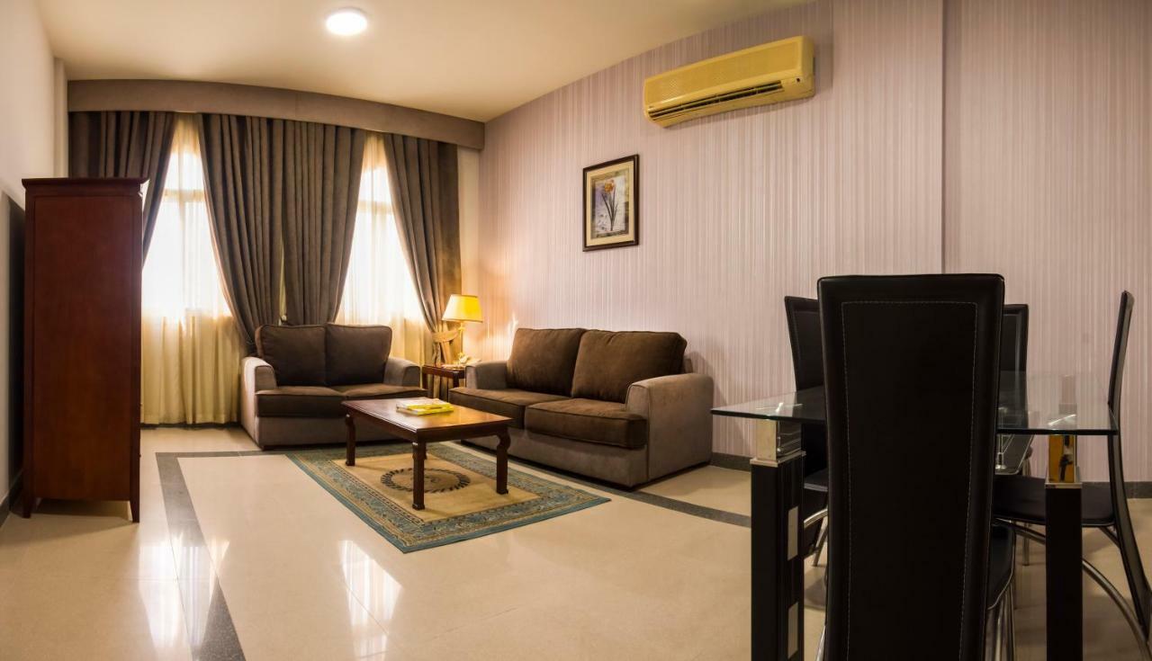 ซาเฟียร์ พลาซ่า อีโคโน บาย ลีวา Aparthotel มัสกัต ภายนอก รูปภาพ